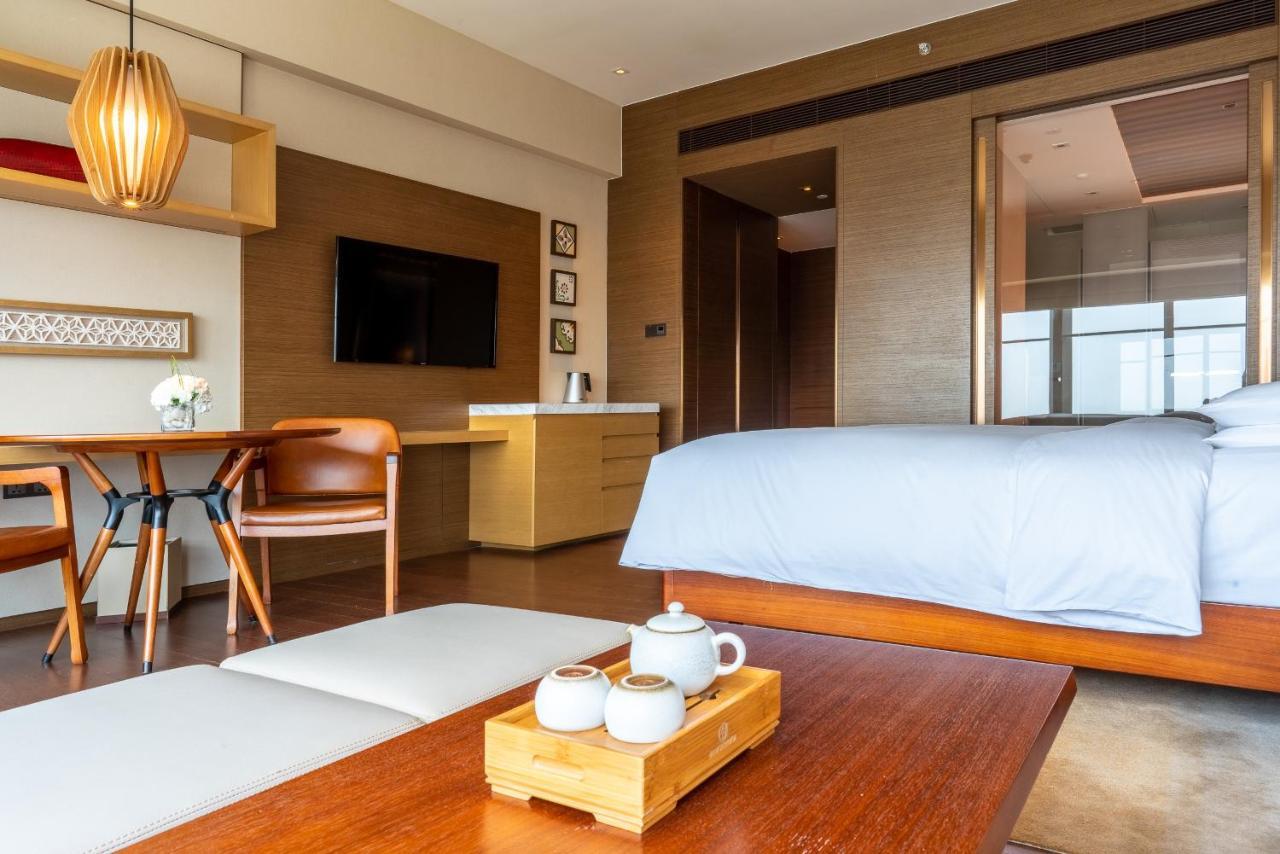 Отель Hyatt Regency Xiamen Wuyuanwan Экстерьер фото