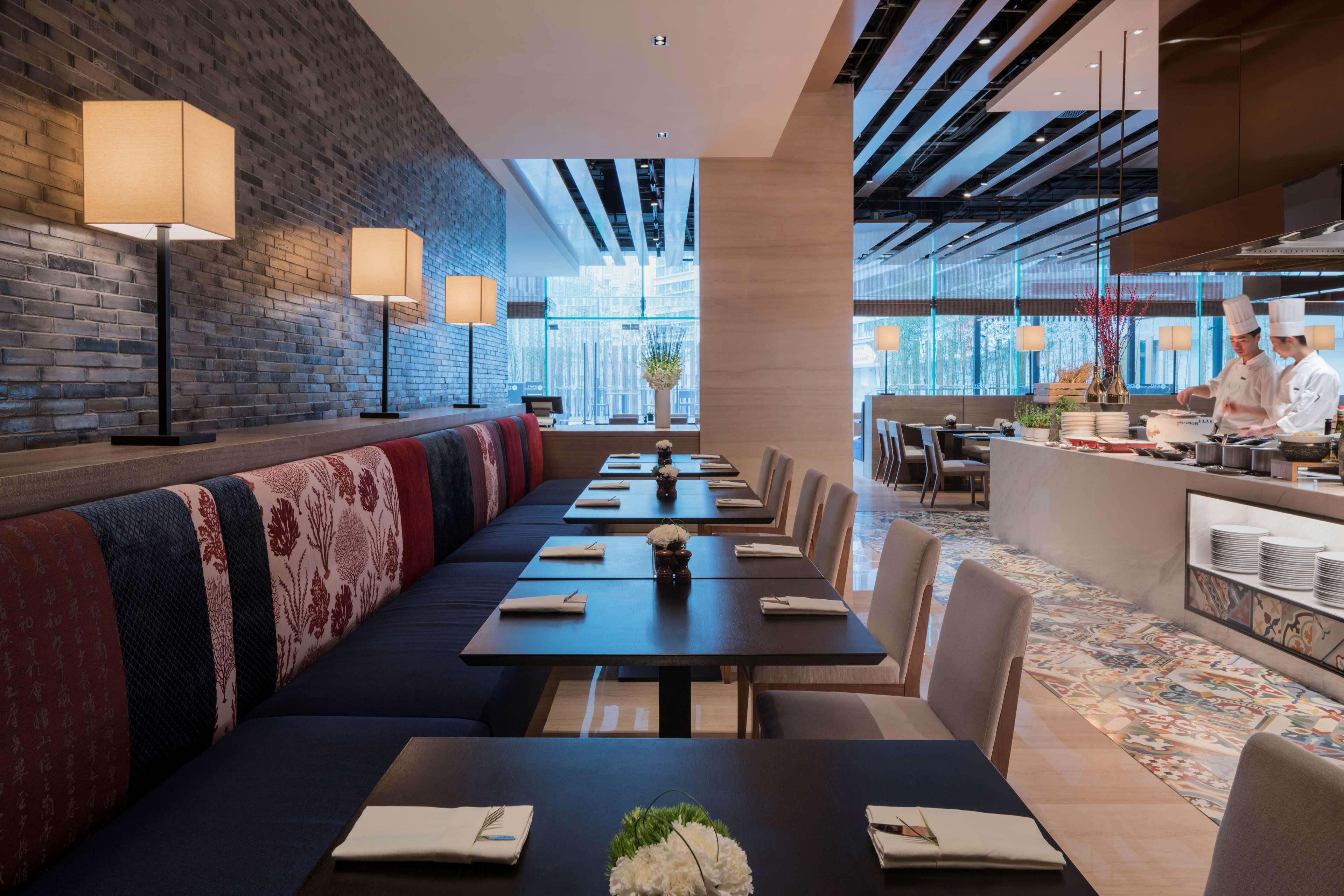 Отель Hyatt Regency Xiamen Wuyuanwan Экстерьер фото